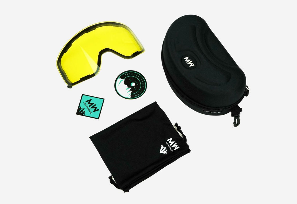 MessyWeekend Achton XE2 Green Revo - Black Goggles Green Revo With Black Frame Black Strap White Logo Bach&Co