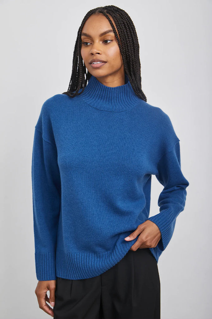 Rails Sasha Sweater Delft Blue Bach&Co